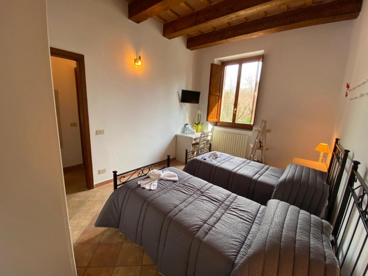 Locanda Della Pieve Pievebovigliana Zewnętrze zdjęcie